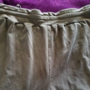 Capri sweat pants